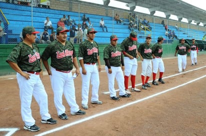 Los Sandilleros se habían puesto al frente en la pizarra en duelo ante los Mineros. Explota ofensiva minera ante Tlahualilo