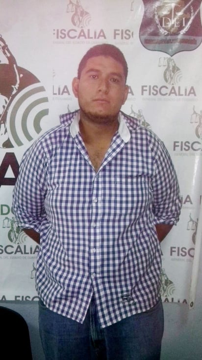 Robo. Luis Carlos fue detenido al ser acusado de asaltar una gasolinería.