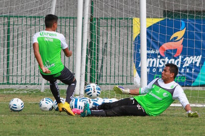 Los Guerreros entrenaron ayer en Monterrey con miras a su partido ante los Leones Negros de la UdeG del próximo sábado. (Jam Media)