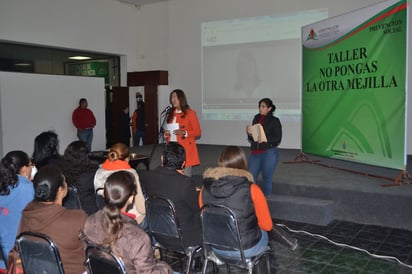 Clausura. Concluyó el taller de No pongas la otra mejilla que  consistió en concientizar a las mujeres sobre el tema de la violencia. 