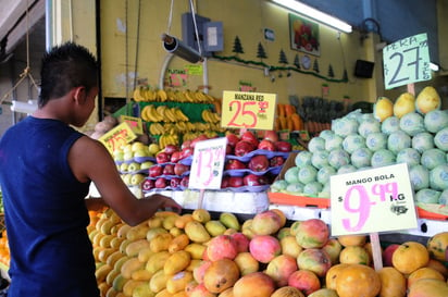 Precios. En 2014 el aumento de precios de la canasta básica en promedio fue de 8.7 por ciento. (ARCHIVO)