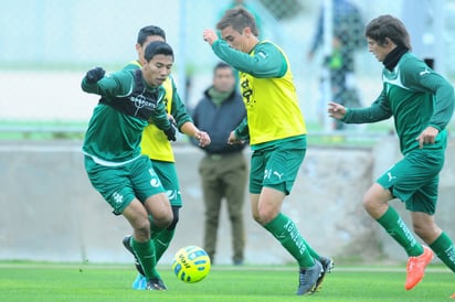 Los jugadores que no vieron acción el viernes, hicieron algo de trabajo en cancha en el entrenamiento de ayer. Preparan Guerreros encuentro de Copa ante Mineros