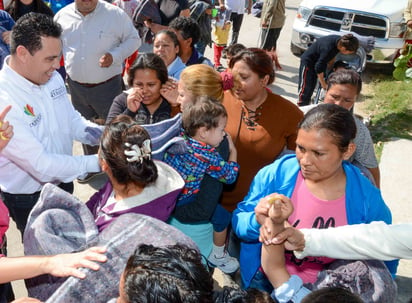 Ayuda social. Los apoyos invernales se hacen llegar a la gente más necesitada.