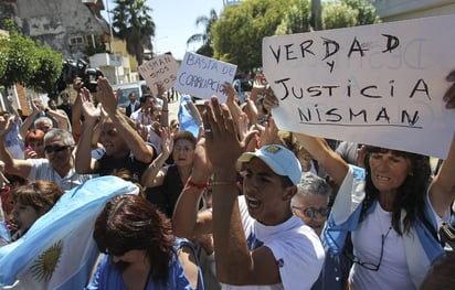 Certeza. Los familiares de Nisman tienen la certeza que no fue suicidio y la muerte fue obra de otra persona. (EFE)