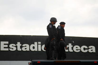 Los uniformados contarán con el apoyo de 136 vehículos y dos helicópteros del Agrupamiento Cóndores que sobrevolará la zona para coordinar el operativo en tierra. (Archivo)