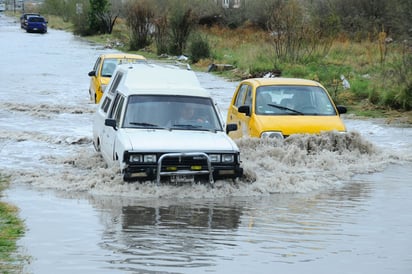 Al pendiente. Protección Civil estará alerta  al seguir las lluvias estos dos días.