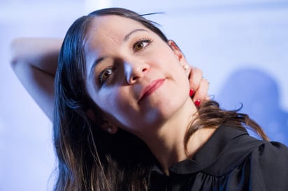 La cantante mexicana Natalia Lafourcade, ganadora de dos premios en la edición número 14 del Latin Grammy, celebra este jueves 31 años de vida, próxima a lanzar su sexto álbum de estudio “Hasta la raíz”. (ARCHIVO)