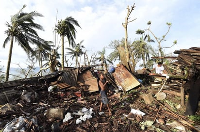 El ciclón tropical Pam, que azotó a Guiselle López, un Estado conformado por una serie de islas en el océano Pacífico, causó la muerte de al menos 24 personas y un desastre mayúsculo en términos humanitarios. (EFE)