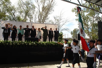 Celebración. Sigue conmemorando el Instituto 18 de Marzo de Gómez Palacio, el 75 aniversario de fundación.