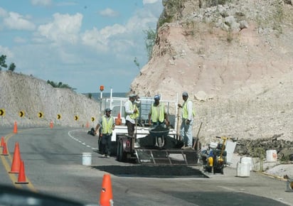 Estas condiciones se presentan principalmente entre los kilómetros 40 y 104. (ARCHIVO)