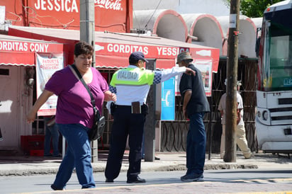 Semana Santa. Se pidió a los agentes de Tránsito y Vialidad que sean amables con los turistas y apliquen amonestaciones en vez de multar, con algunas excepciones. (FERNANDO COMPEÁN)