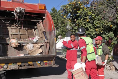 Incluso los días Jueves y Viernes Santos cubrirá sus 36 rutas con las frecuencias que les corresponden. (ARCHIVO)