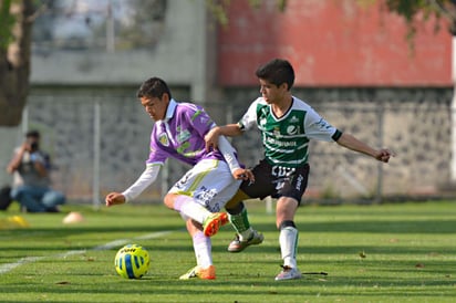 Los laguneros fueron superiores a los chiapanecos en la cancha.