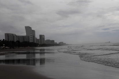 La Conagua informa que en el Océano Pacífico se prevén 19 ciclones (8 tormentas y 11 huracanes), y en el Atlántico se pronostican siete (4 tormentas tropicales y 3 huracanes). (ARCHIVO)