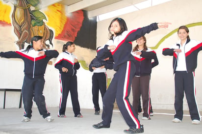 La inclusión desde la niñez de una dieta balanceada y actividad física regular, permiten un mejor funcionamiento del corazón y los pulmones. (ARCHIVO)