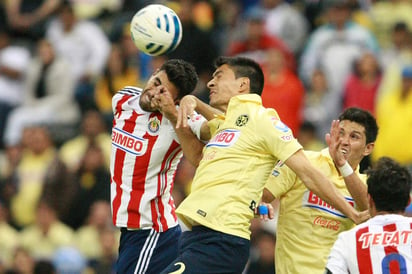 Las Chivas de Guadalajara anunciaron en su cuenta de Twitter que el juego de la jornada 15 ante las Águilas del América se jugará a las 18:30 horas. (ARCHIVO)