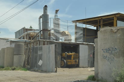 La planta estaba suspendida temporalmente mientras adecuaba sus instalaciones para evitar que los residuos de algodón salieran del lugar. (Archivo)