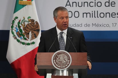 Anuncio. Joe Hinrichs, presidente para las Américas de Ford Motor Company estuvo presente durante el anuncio de inversiones por dos mil 500 millones de dólares por la empresa automotriz de EU.