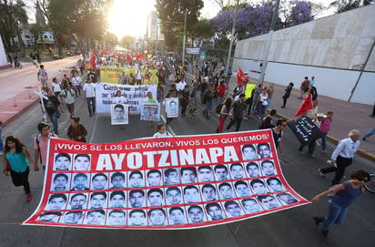 Carlos Beristain y Francisco Cox, integrantes del GIEI destacaron que existe fragmentación en el proceso y señalaron que se dificulta el análisis, toda vez que mientras que los hechos fueron en un sitio, hay detenidos en otro y el caso en otro estado. (Archivo)
