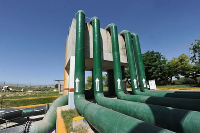 Proceso. Están en pláticas con algunos agricultores para ver a quien se le venderá el agua.