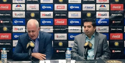 El Patronato Leones Negros, encabezado por Raúl Padilla López, señaló que luego de la experiencia de un año en la Liga MX y la reciente pérdida de categoría que sufrió el equipo de la UdeG, esta franquicia seguirá vigente en la división de ascenso. (TWITTER) 