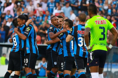 Con gol de último minuto, Gallos Blancos derrotó 2-1 al Veracruz en la Ida de los Cuartos de Final del Clausura 2015. (JAMMEDIA)