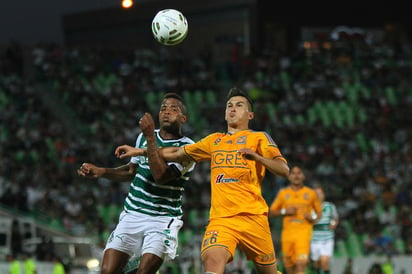 Tigres descansa sus deseos de trascender en la Liguilla ante Santos en el apoyo del Volcán y en un manejo impecable de su ventaja, pues encarará la batalla con plantel alternativo. (ARCHIVO)