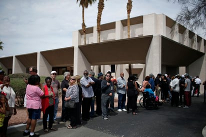 Tributo. Cientos de fanáticos se dieron cita ayer en Las Vegas, Nevada, para poder darle el último adiós al 'Rey del Blues'.