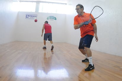 Emocionantes encuentros se escenificaron en todas las categorías en el Torneo de Racquetbol. (Foto Jesús Galindo)