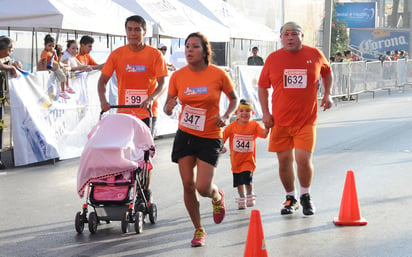 Personas de todas las edades realizarán el trayecto en compañía de sus hijos, en una de las competencias más tradicionales de la región. Festejan el Día del Padre corriendo