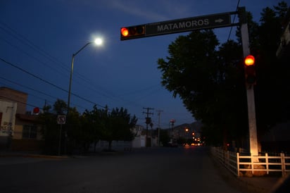 Alumbrado. El CLIP consideró que se requiere un mejor trabajo de supervisión sobre las obras del Programa de Modernización del Alumbrado Público en Torreón. (ARCHIVO)