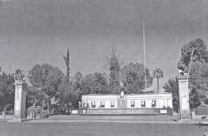 Alameda Zaragoza de Torreón, Coah., cuyos terrenos los donó a la Villa de Torreón, cuando obtuvo la concesión de fraccionar y vender la franja del primer fraccionamiento de Cobián, al oriente de la calzada Colón, en 1898. De su peculio personal, pagó un precio simbólico para hacer la donación.