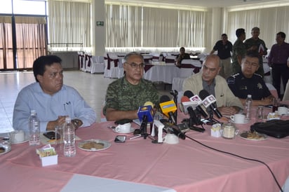 Reunión. Dan a conocer los índices delictivos de la región, durante la reunión ejecutiva de las autoridades del Mando Único. (EL SIGLO DE TORREÓN)