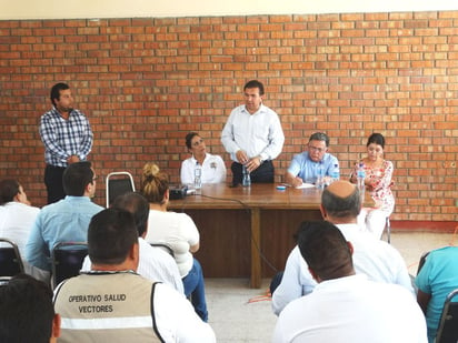 Reunión. Para hablar sobre los problemas de salud.