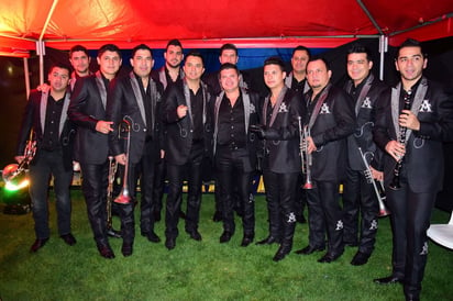 La Arrolladora Banda El Limón se presentará el 19 de septiembre en la terraza de la Feria de Torreón. (Archivo)