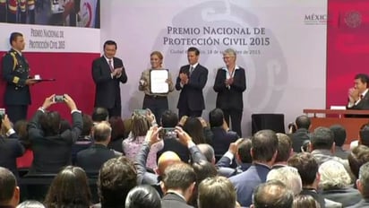 A tres décadas de la tragedia ocasionada por el sismo de 1985, 'México está mejor preparado para responder con rapidez, oportunidad y eficiencia, ante cualquier eventualidad', aseveró el presidente. (TWITTER) 