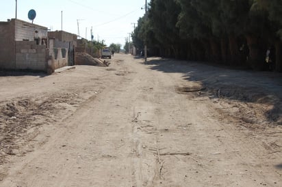 Mejoras. Con recursos extraordinarios se busca el mejoramiento de los caminos rurales. (EL SIGLO DE TORREÓN)