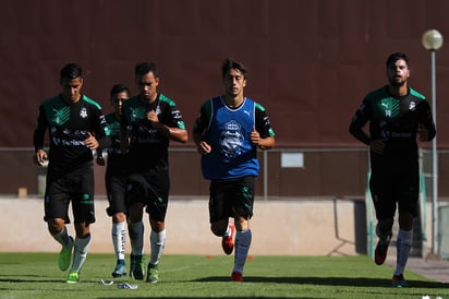 Los Guerreros entrenaron en el Territorio Santos Modelo previo a su duelo ante Dynamo.