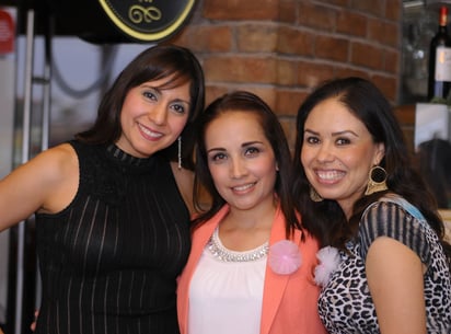 Gabriela, Estela y Myrna.