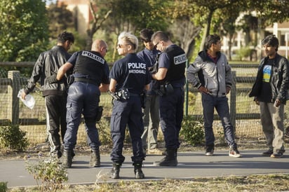 El agresor fue identificado por sus huellas dactilares por la policía francesa. (ARCHIVO)