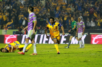 Damián Álvarez sorprendió con una gran definición para ganar el juego.