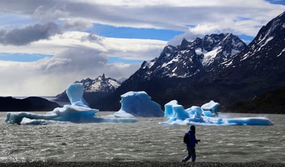 Perdió 19 kilómetros cuadrados de hielo en los últimos 30 años a causa del aumento de la temperatura y la alta producción de témpanos. (EFE)