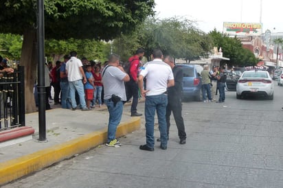 El teniente informó que el elemento que se accidentó no resultó lesionado, y que en las próximas horas los afectados serían dados de alta del hospital privado.