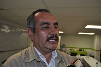 Sergio Humberto Calderón Aranda, explicó que la EMA es la entidad autorizada por la Secretaria de Economía para la acreditación de Laboratorios de Ensayo. (EL SIGLO DE TORREÓN)