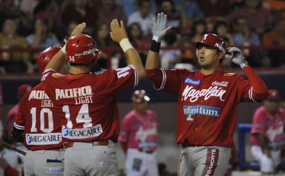 Con tres carreras en la cuarta entrada y una en la quinta, Venados de Mazatlán construyó el triunfo por 4-2 sobre Águilas de Mexicali. (ARCHIVO)