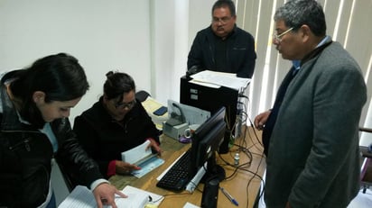 Dinero. El Ayuntamiento de Lerdo mandó representantes ante el Tribunal de Conciliación. (CORTESÍA)