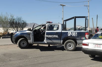 Detenido. Joven es detenido en Gómez Palacio por grafitear paredes en la colonia Hamburgo.  