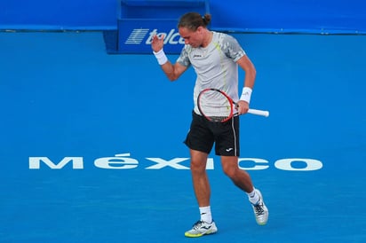 El ucraniano Aleksandr Dolgopólov (i) y el australiano Bernard Tomic están en la semifinal.