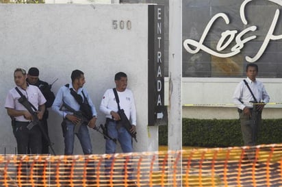 En Tlaquepaque mataron a policías.