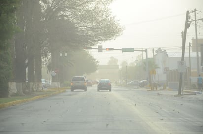 Ésta será la primera tolvanera previo al inicio de la primavera. (ARCHIVO)